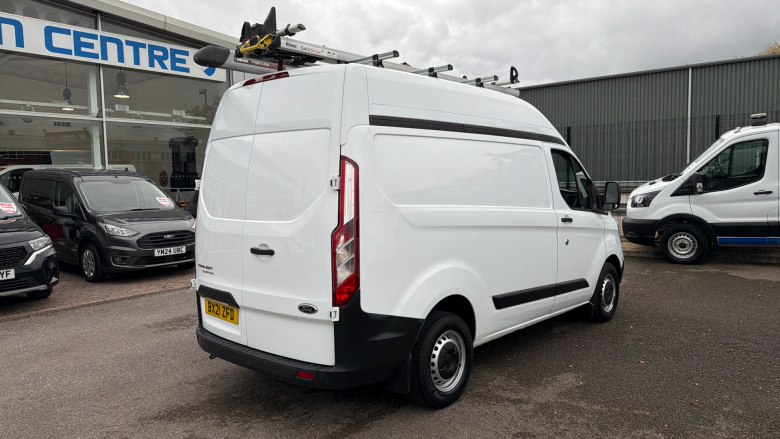 Ford Transit Custom 300 L1 Diesel Fwd 2.0 EcoBlue 130ps High Roof Leader Van